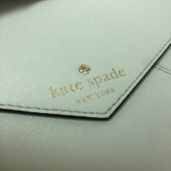 (LN) Kate Spade Cedar Street Monday mini purse - Picture 7 of 8